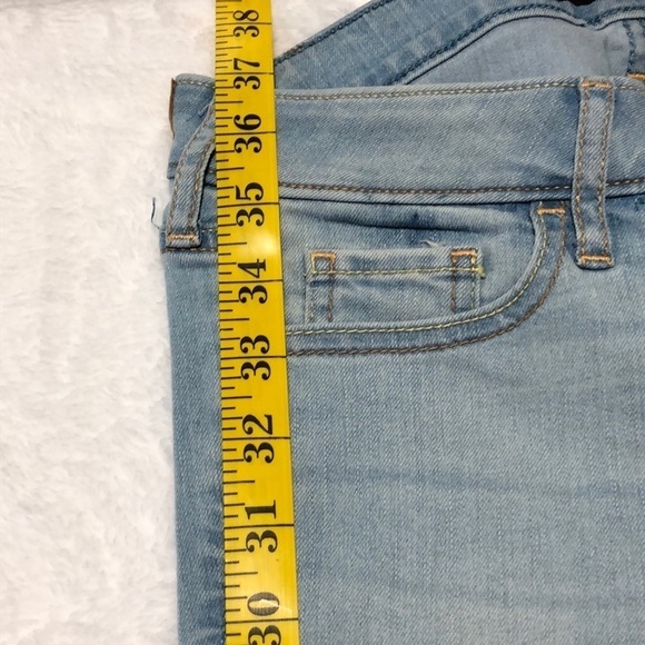 Hollister Women's Light Wash Super Skinny Jeans Size 1R W25 L31‎ - Picture 9 of 9